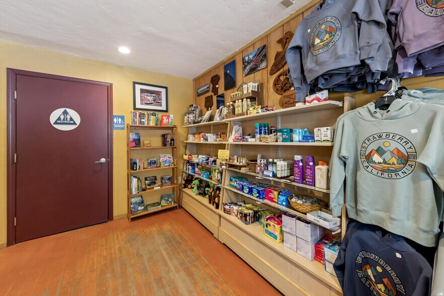 More Photos Of 17481 Highway 50, Twin Bridges General Retail For Sale