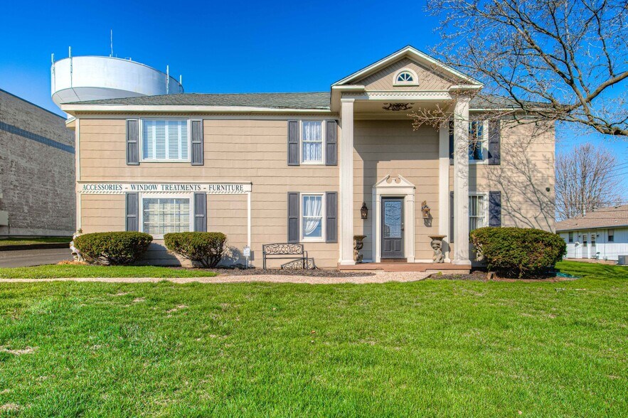 More Photos Of 6204 Arlington Ave, Raytown Office For Sale