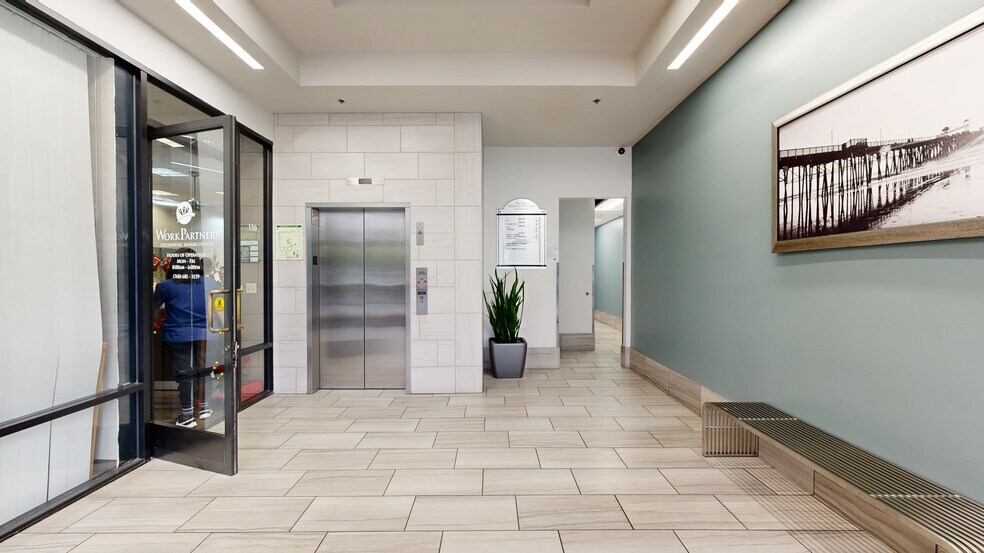 Primary Photo Of 3142 Vista Way, Oceanside Unknown For Lease