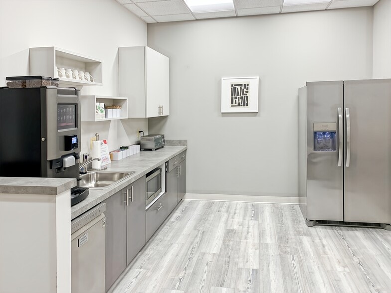 More Photos Of 1000 Lafayette Blvd, Bridgeport Coworking Space