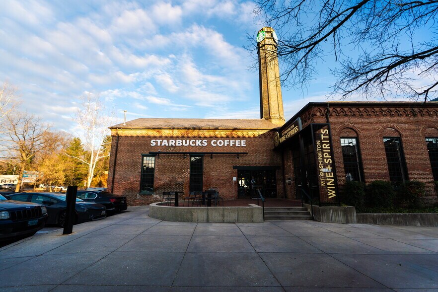 More Photos Of 1340 Smith Ave, Baltimore Unknown For Lease