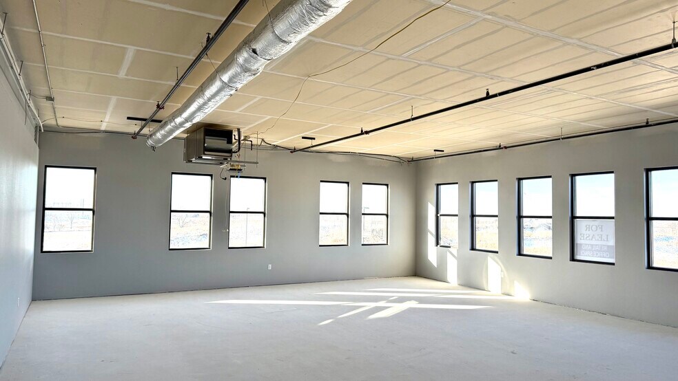 More Photos Of 958 Liberty Dr, Verona General Retail For Lease