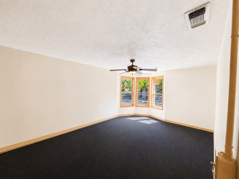 More Photos Of 589 Main St, Placerville Restaurant For Sale