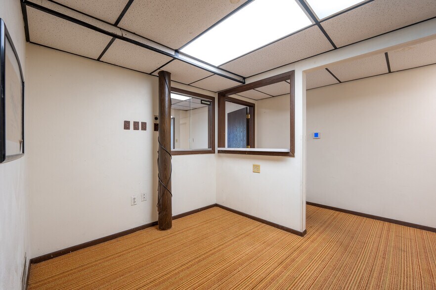 More Photos Of 5767 PA-981 Hwy, Latrobe Medical For Sale