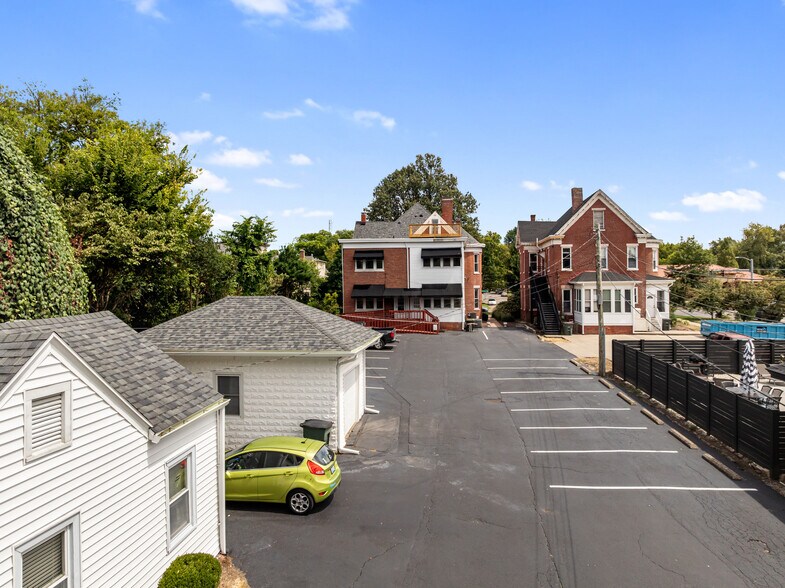 More Photos Of 1542 Frederica St, Owensboro Office Residential For Sale