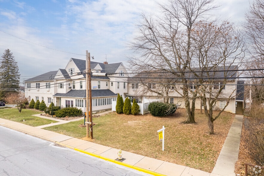 More Photos Of 659 Broad St, Emmaus Assisted Living For Sale