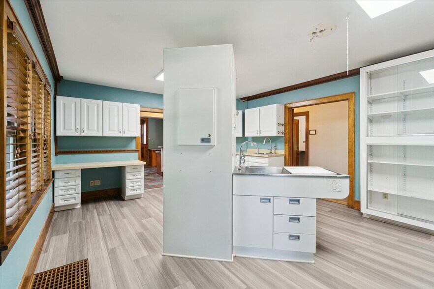 More Photos Of 4632 Okemos Rd, Okemos Medical For Sale