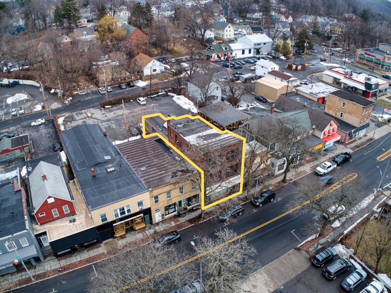 More Photos Of 350 Broadway, Kingston Storefront Retail Office For Sale