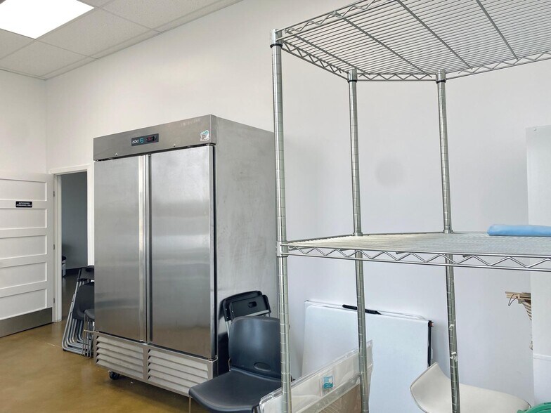 More Photos Of 4116 State Highway 121, Carrollton Storefront Retail Office For Sale