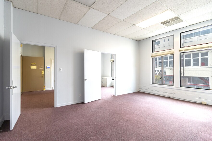 More Photos Of 1307-1311 Sutter St, San Francisco Storefront Retail Office For Sale