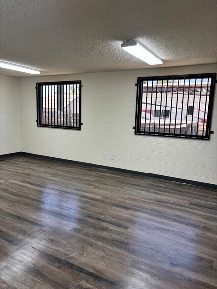 More Photos Of 10133-10144 Rush St, El Monte Warehouse For Lease
