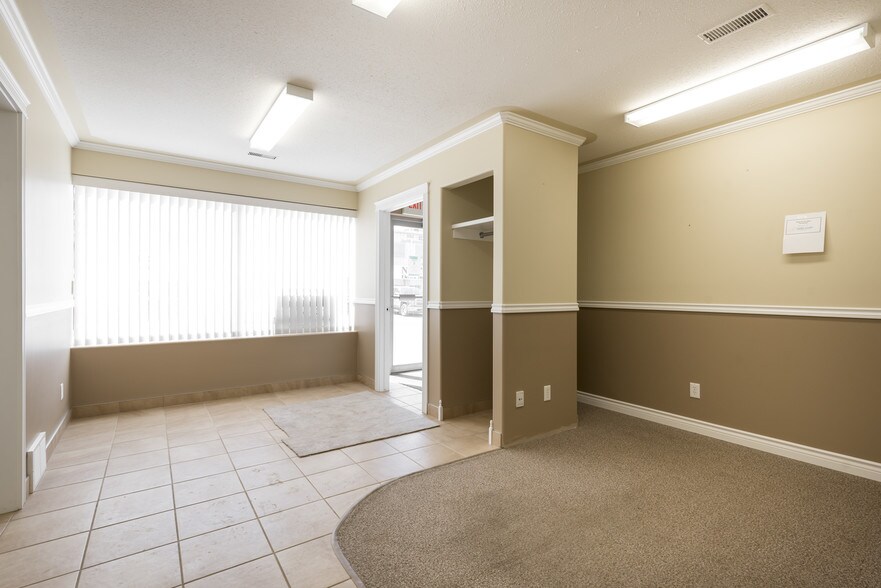 More Photos Of 380 Mackenzie Blvd, Fort McMurray Warehouse For Lease