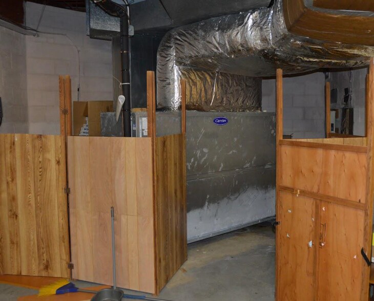 More Photos Of 2300 Mahantongo St, Pottsville Theater Concert Hall For Sale