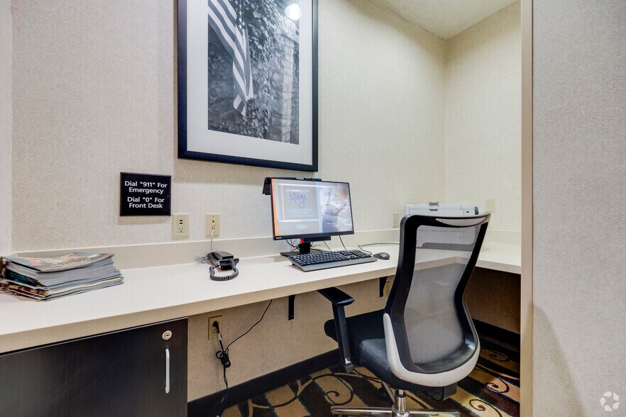 More Photos Of 4003 S Loop 289, Lubbock Hotel For Sale