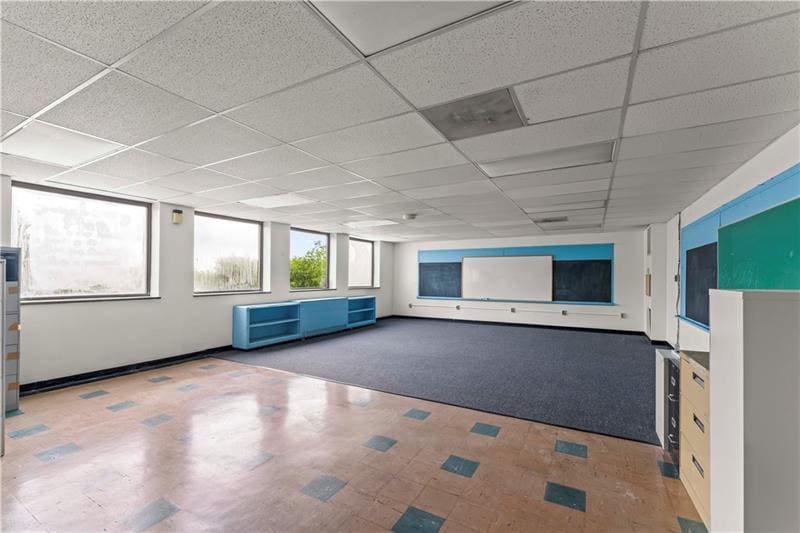 More Photos Of 1530 Hillcrest Ave, Washington Schools For Sale