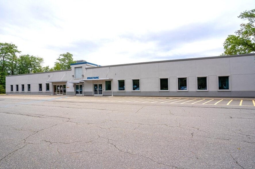 More Photos Of 58-60 S Jefferson Rd, Whippany Warehouse For Lease