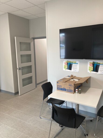 More Photos Of 6637 Gunn Hwy, Tampa Medical For Lease