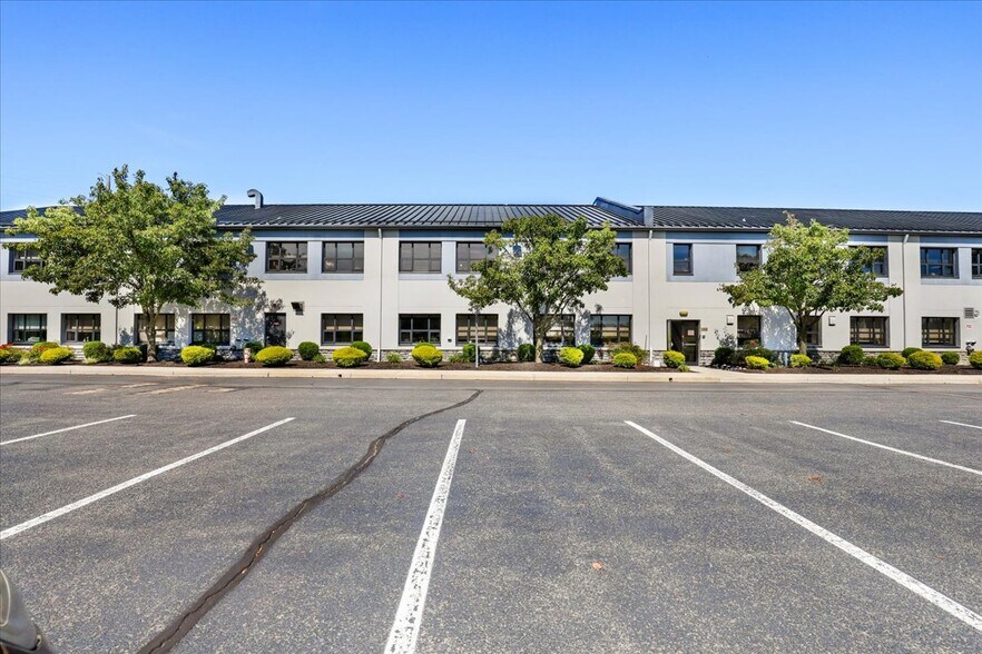 Primary Photo Of 1 Radar Way, Tinton Falls Office For Lease