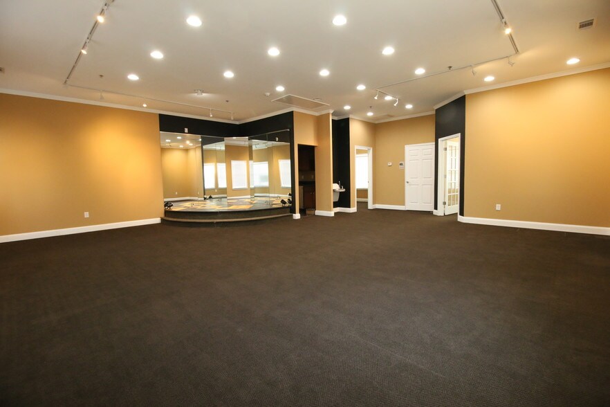 More Photos Of 367 Athens Hwy, Loganville Medical For Lease