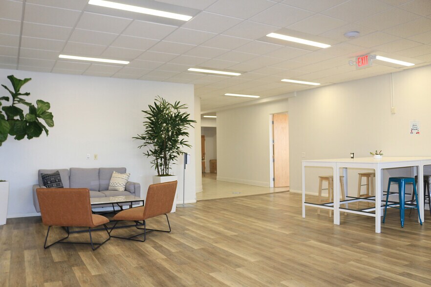 More Photos Of 2815 Camino del Rio S, San Diego Office For Sale