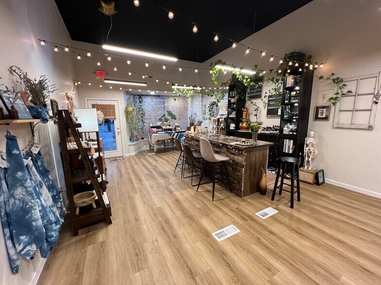 More Photos Of 2024-2032 W Schaaf Rd, Cleveland General Retail For Sale