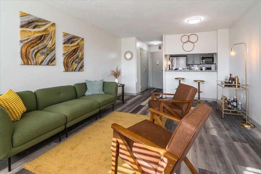 More Photos Of 45 S Idlewild, Memphis Apartments For Sale