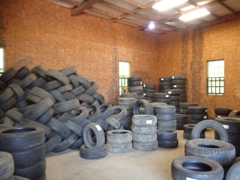 More Photos Of 16911 Pickering Rd, Conroe Warehouse For Sale