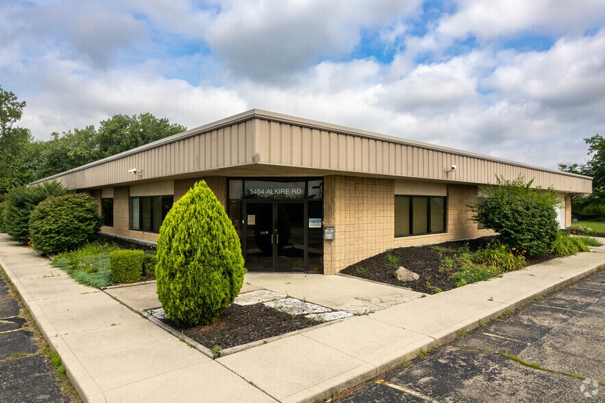 More Photos Of 5454 Alkire Rd, Columbus Warehouse For Sale