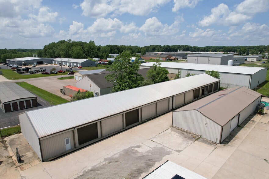 More Photos Of 300 Industrial Dr, Angola Manufacturing For Lease