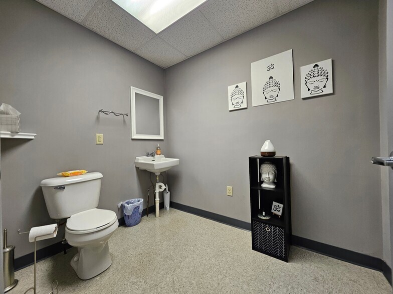 More Photos Of 1 South St, Ridgway Coworking Space