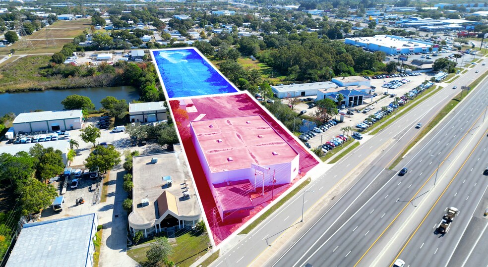 More Photos Of 13755 U.S. Highway 19 N, Clearwater Warehouse For Lease