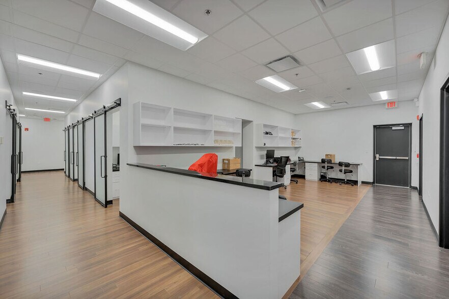 More Photos Of 9300 Waukegan Rd, Morton Grove Medical For Sale