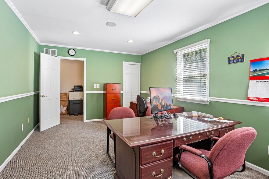 More Photos Of 841 Camden ave, Blackwood Warehouse For Sale