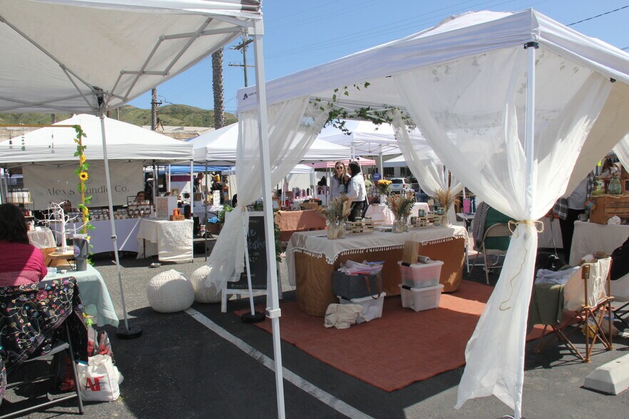 More Photos Of 2016-2020 E Main St, Ventura Storefront Retail Office For Sale