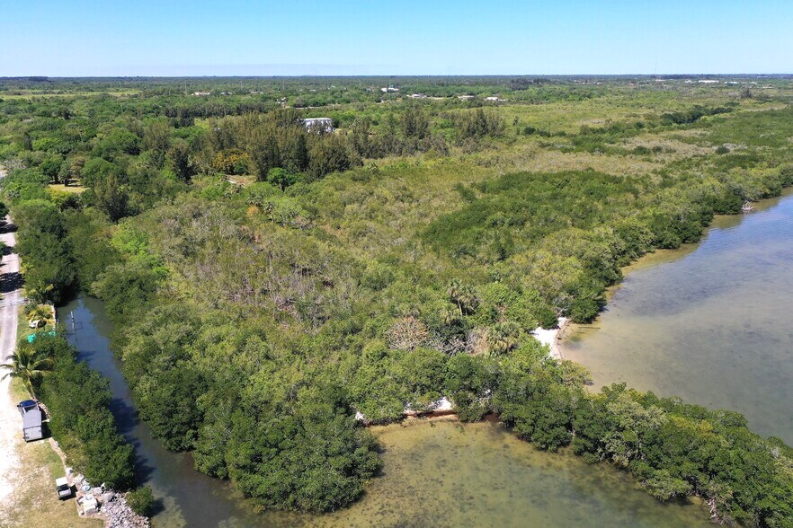 More Photos Of 250 Rouse Rd, Fort Pierce Land For Sale