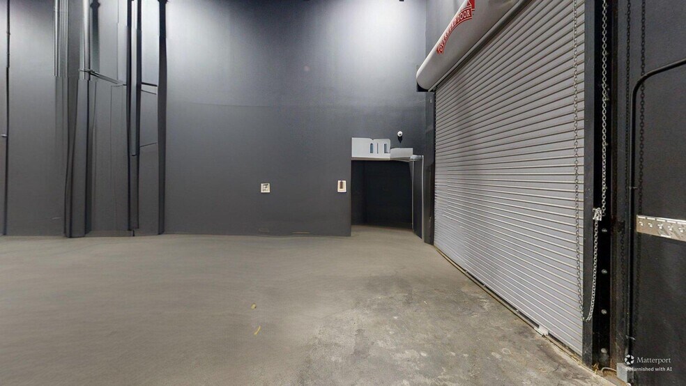 More Photos Of 550 Somerset Ter NE, Atlanta General Retail For Lease