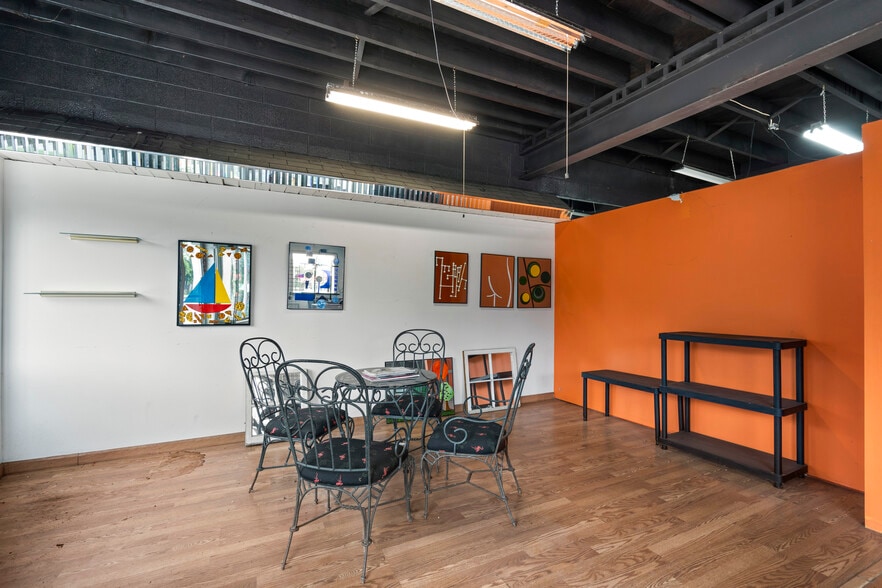 More Photos Of 32540 Utica Rd, Fraser Freestanding For Sale