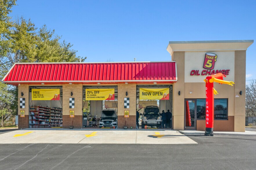 Primary Photo Of 131 N White Horse Pike, Lawnside Auto Repair For Lease