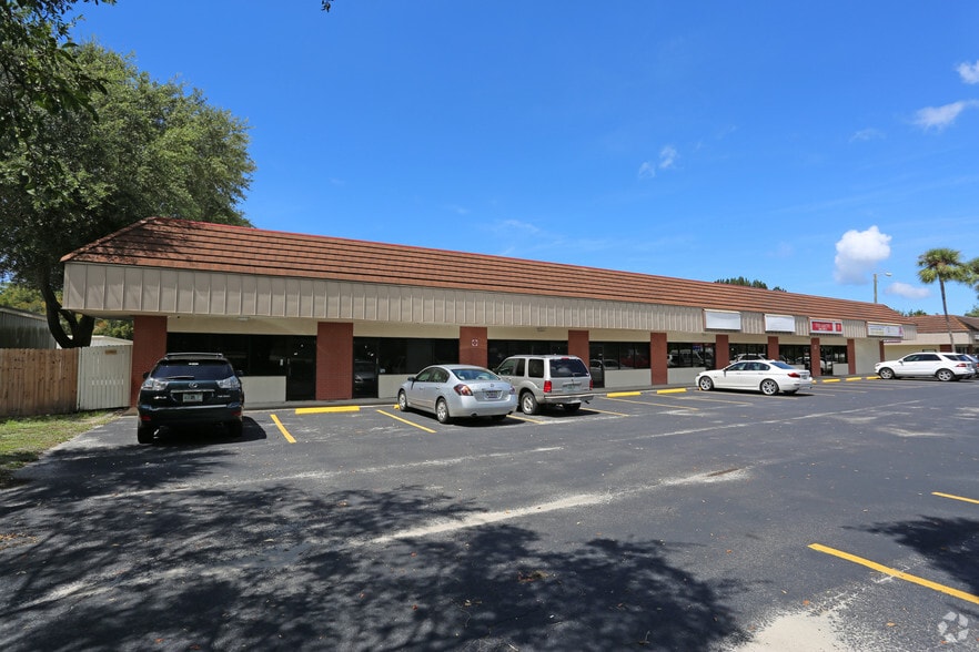 More Photos Of 1730 S Pinellas Ave, Tarpon Springs General Retail For Lease