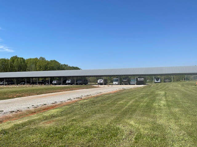 More Photos Of 160 Lake Shore Dr, Cropwell Self Storage For Sale