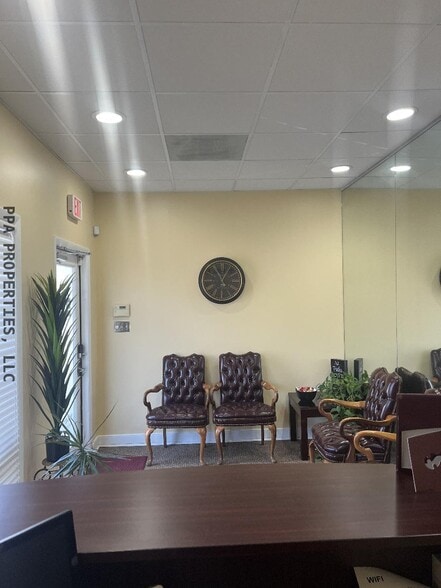 More Photos Of 3717 University Dr, Durham Office For Lease