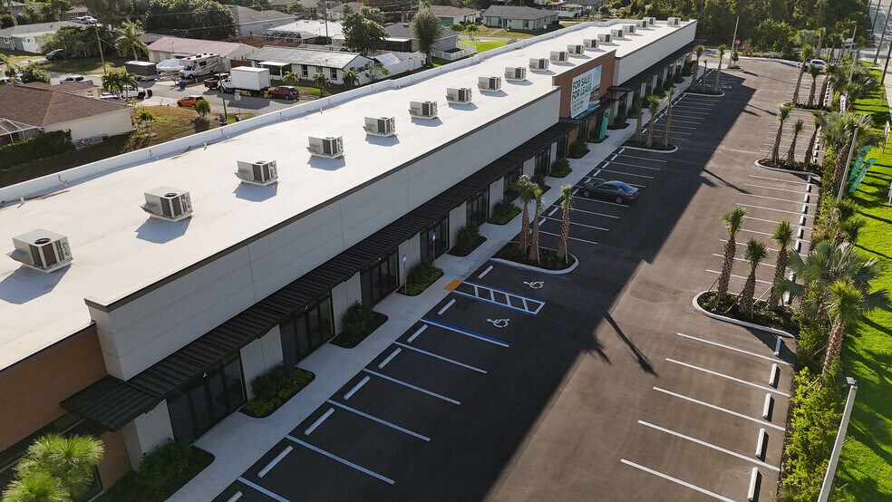 Primary Photo Of 8156 Alico Rd, Fort Myers Freestanding For Lease