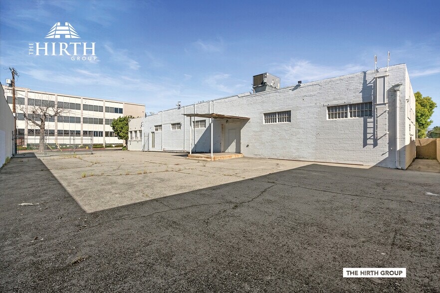 More Photos Of 5358 Cartwright Ave, North Hollywood Warehouse For Sale