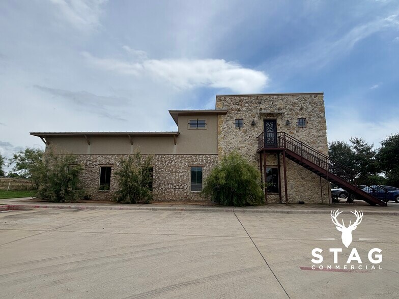 More Photos Of 8800 US Highway 380, Cross Roads Medical For Lease