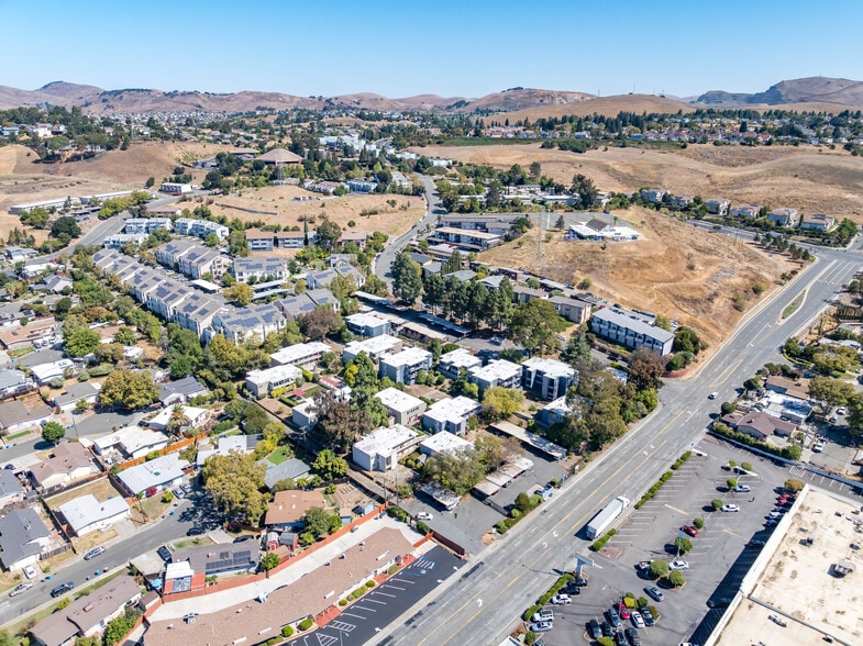 More Photos Of 201 Avian Dr, Vallejo Apartments For Sale