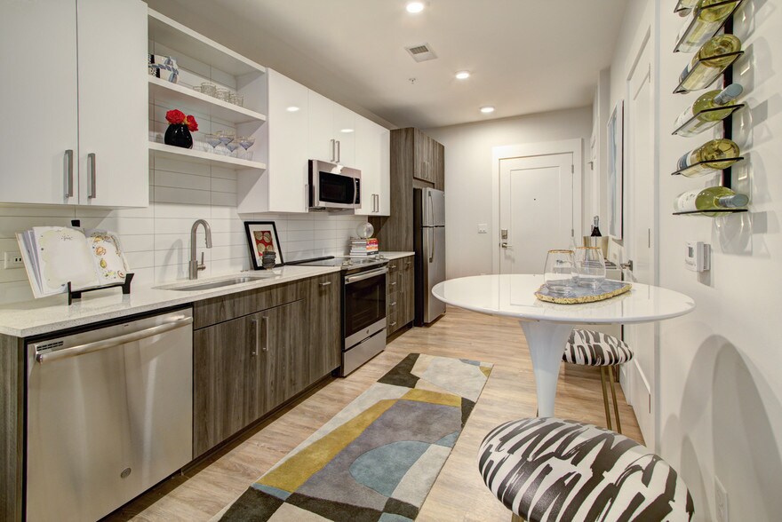 More Photos Of 1520 Mockingbird Ln, Charlotte Apartments For Lease