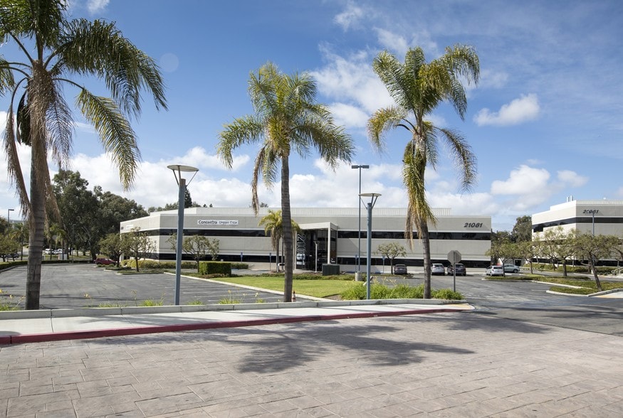More Photos Of 21081 S Western Ave, Torrance Office For Lease
