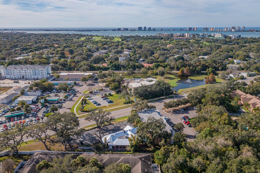 More Photos Of 1575 S Fort Harrison Ave, Clearwater Restaurant For Sale