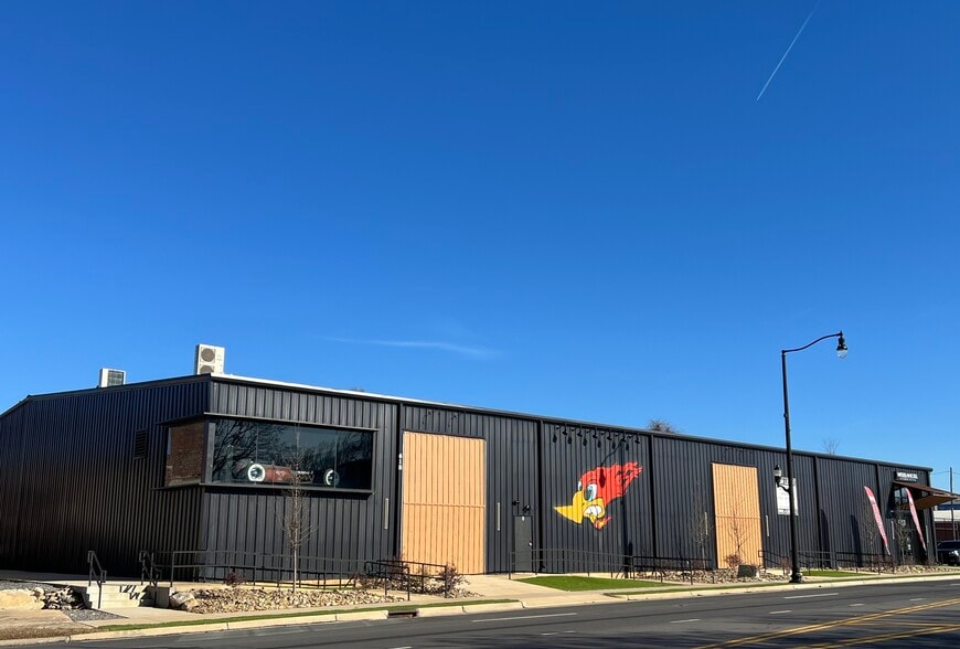 Primary Photo Of 618 Franklin Blvd, Gastonia Flex For Lease