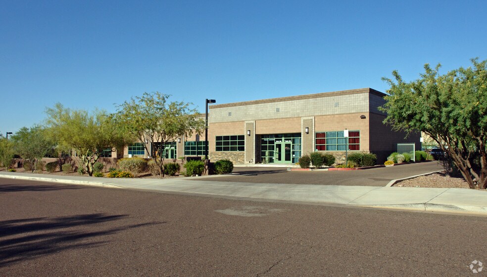 More Photos Of 42212 N 41st Dr, Anthem Light Manufacturing For Lease